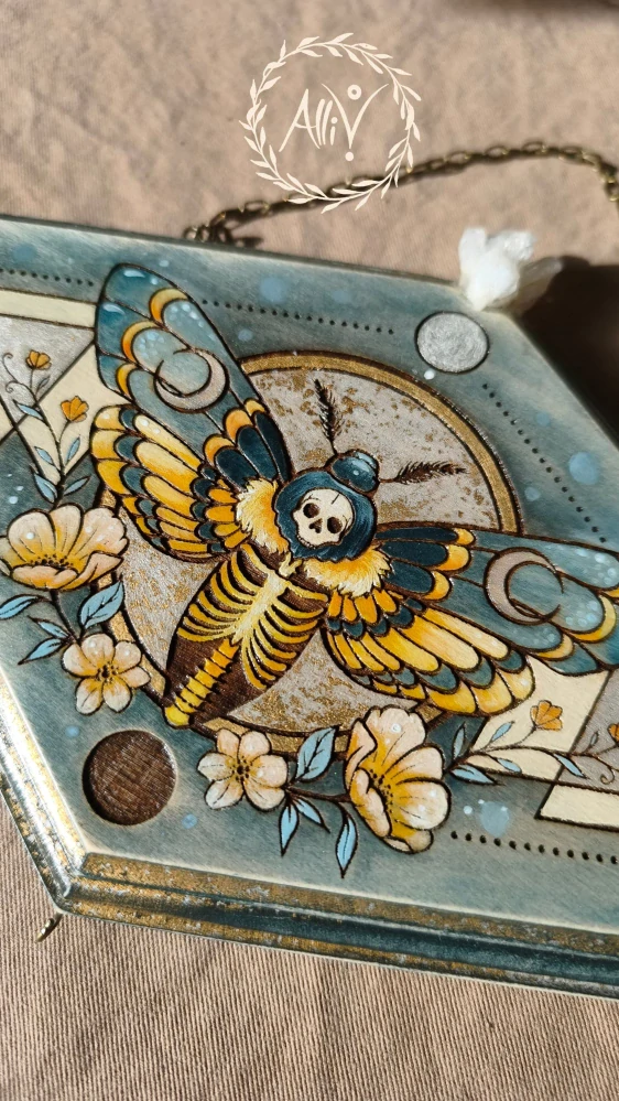 LIŠAJ SMRTIHLAV (modrá)